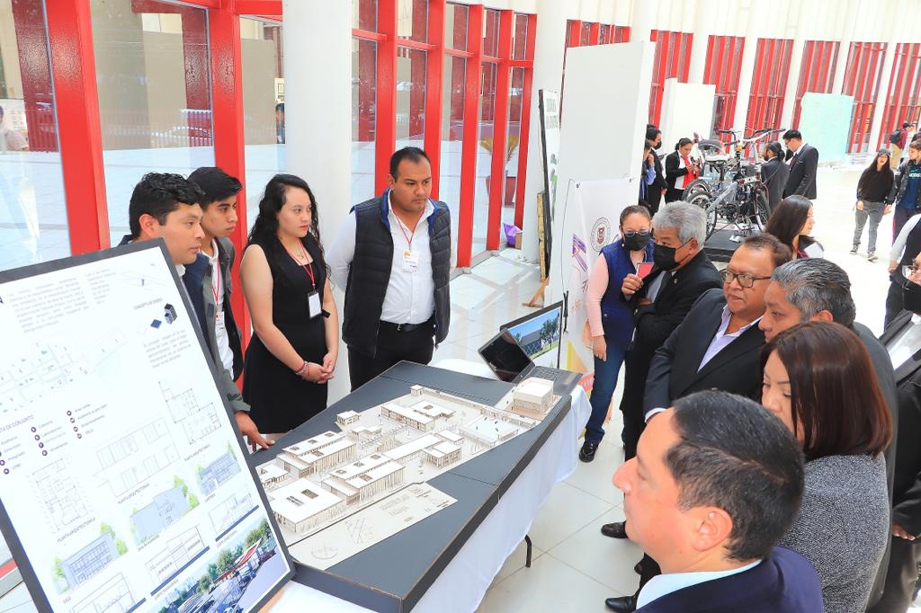 Recibe UATx a especialistas en Diseño, Arte y Arquitectura